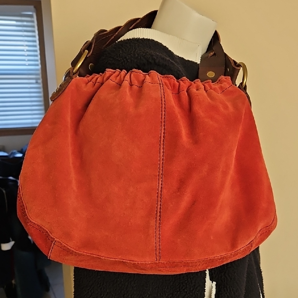 Really Chic Red Suede Lucky's Brand New Women's Shoulder Bag